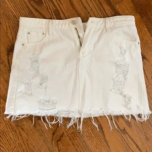 White denim skirt